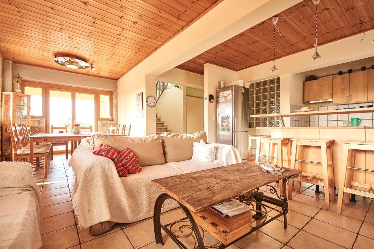 Elisson Hostel Krionérion Екстериор снимка